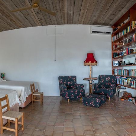 Robby'S Ibiza Villa Sant Josep de sa Talaia Room photo